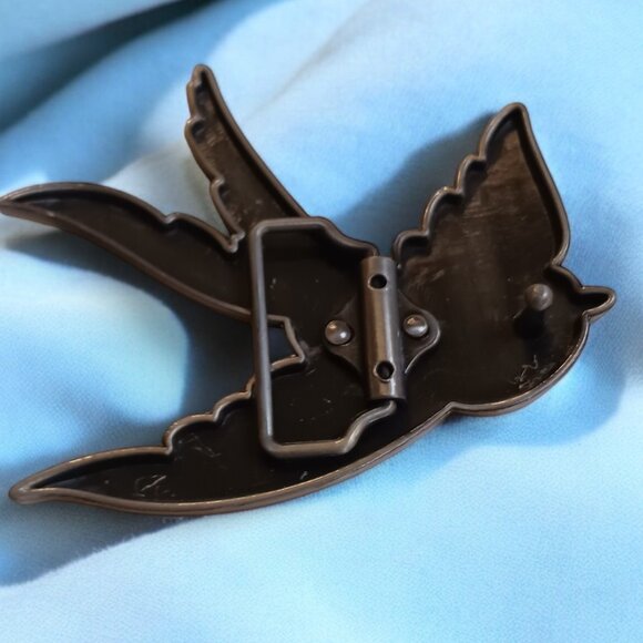 Purple Sparrow Belt Buckle -New & Unused -Enamel Finish -Silver Edging - Picture 3 of 4